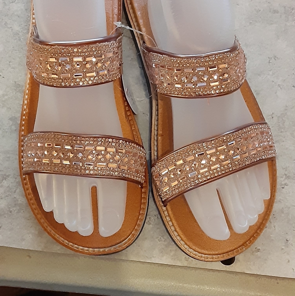Womens sandals